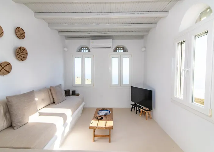 Giagermos House Dio Choria